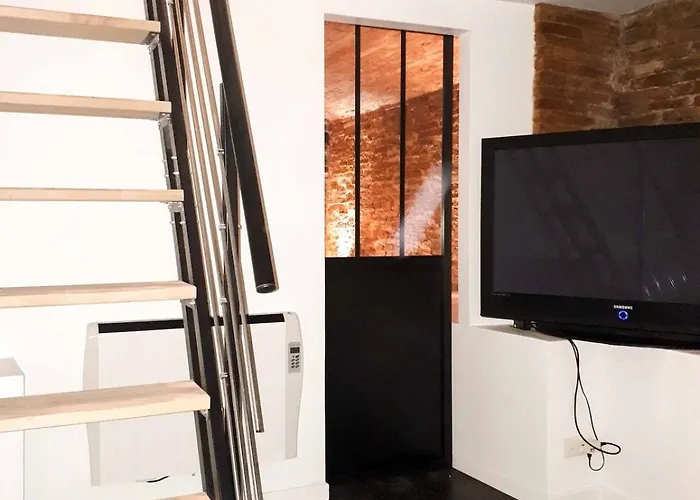 アパート 2 Bedrooms Hyper Quiet Pedestrian Historic Center